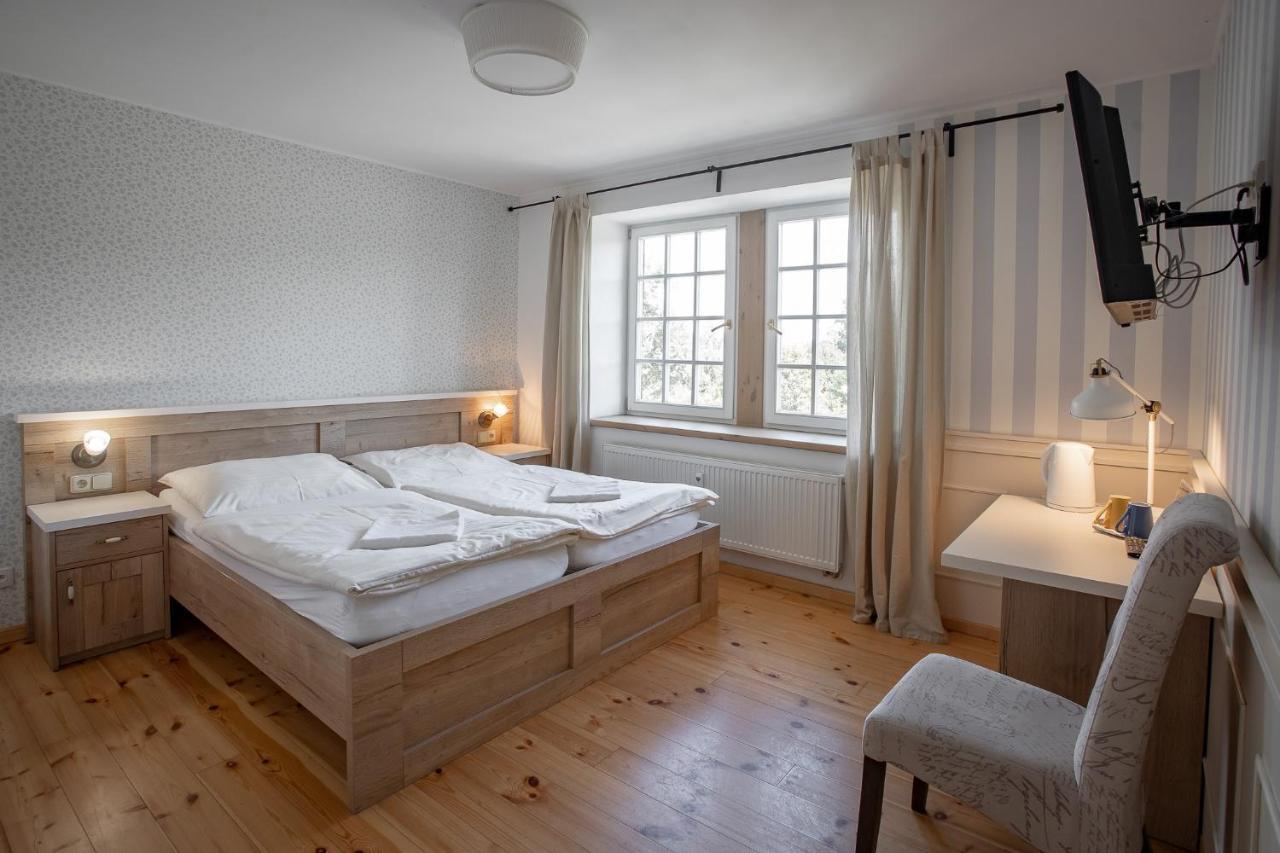 Penzion Statek Bernard Královské Poříčí 部屋 写真